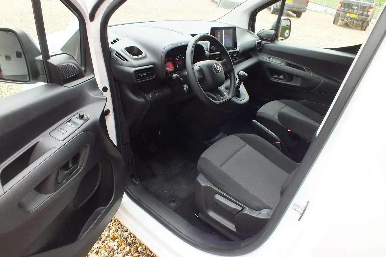 Photo 1 : Toyota Proace 2022 Diesel