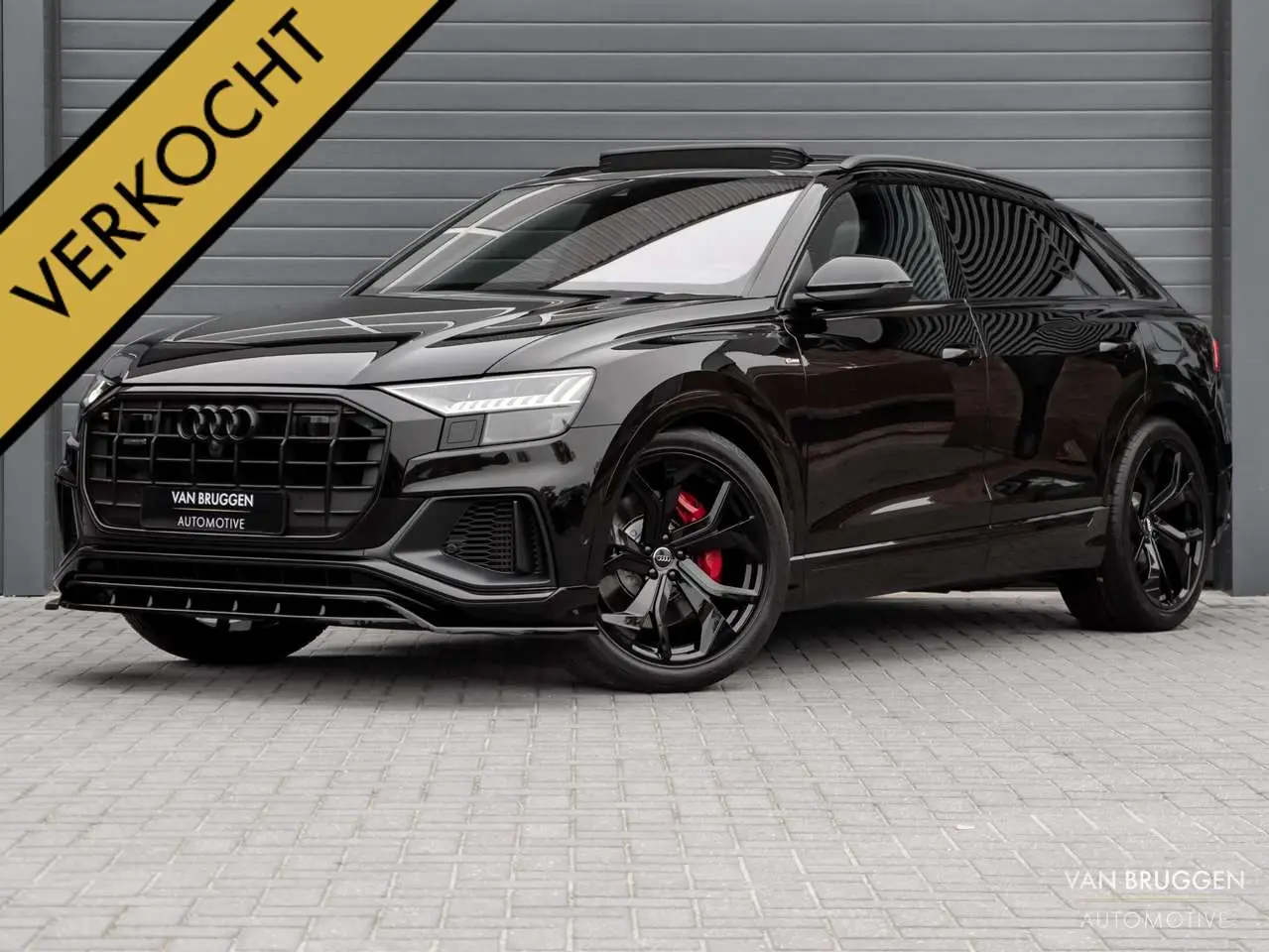 Photo 1 : Audi Q8 2021 Hybride