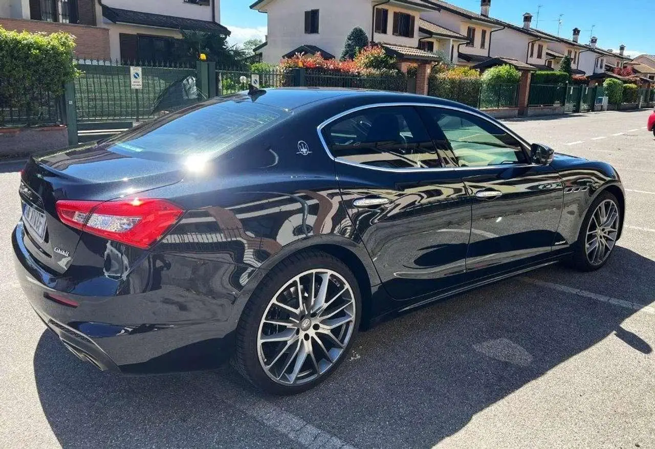 Photo 1 : Maserati Ghibli 2020 Petrol