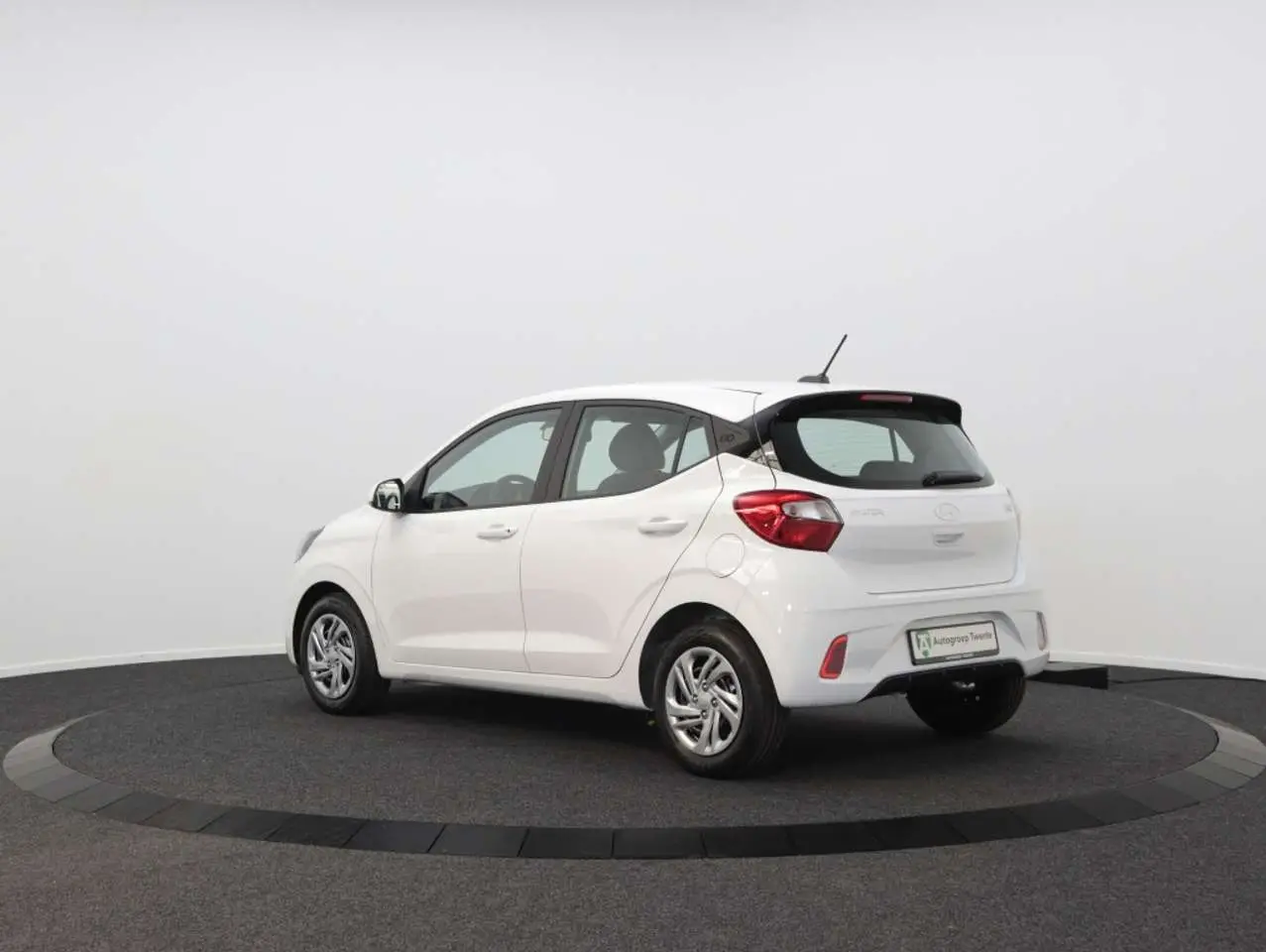 Photo 1 : Hyundai I10 2023 Essence