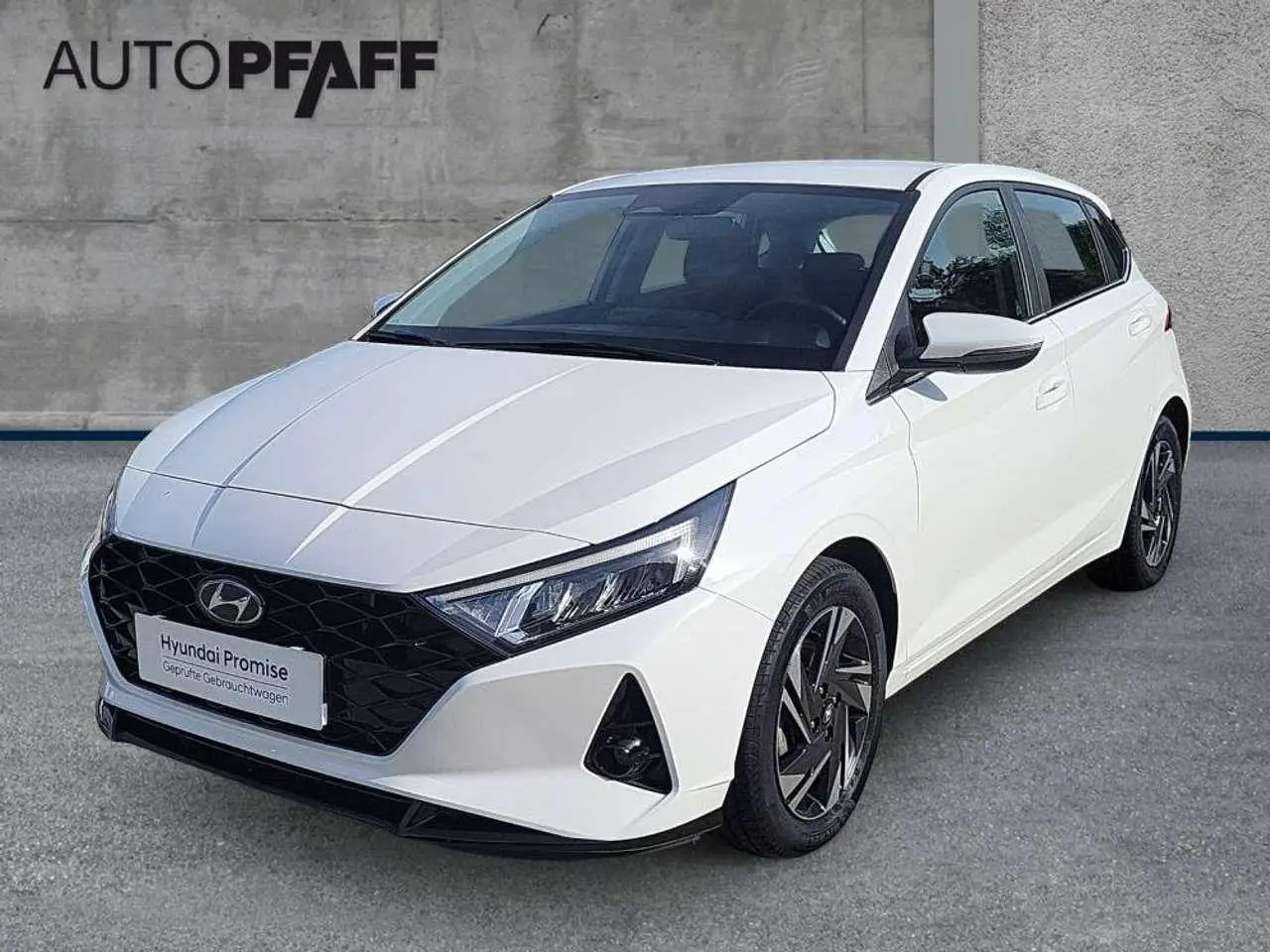 Photo 1 : Hyundai I20 2023 Petrol