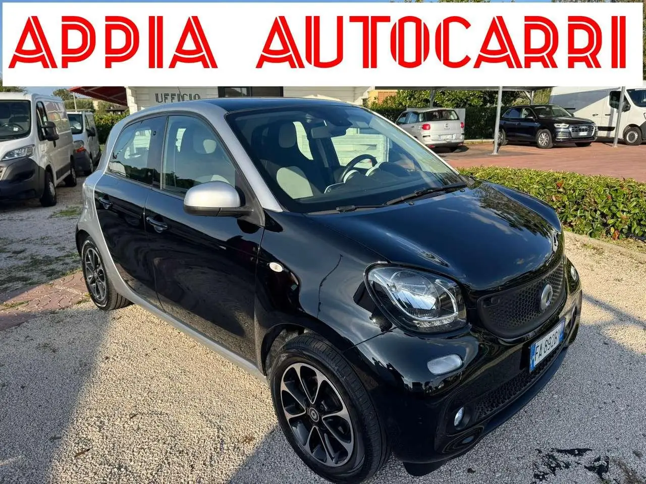 Photo 1 : Smart Forfour 2015 Essence