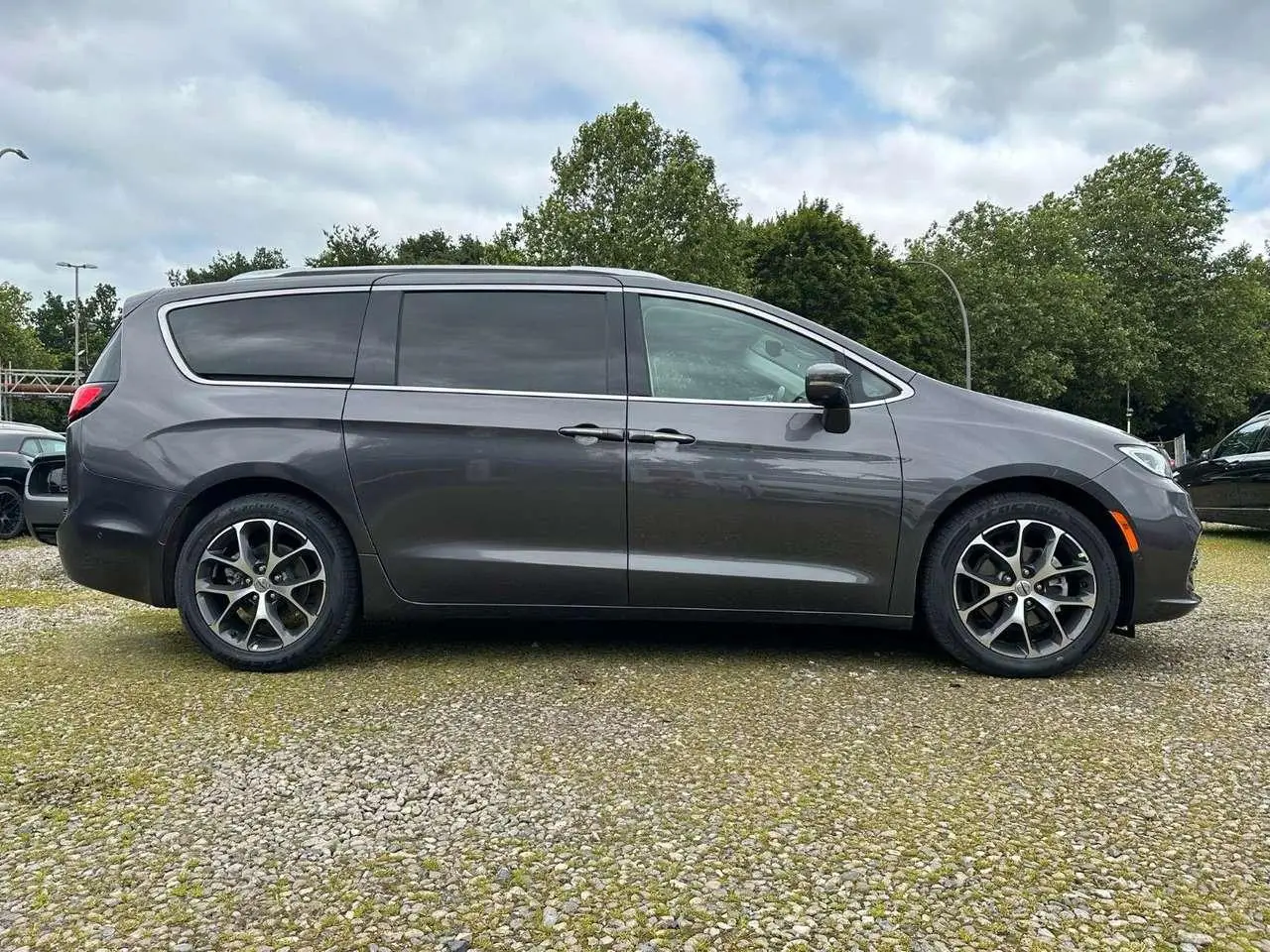 Photo 1 : Chrysler Pacifica 2021 Essence