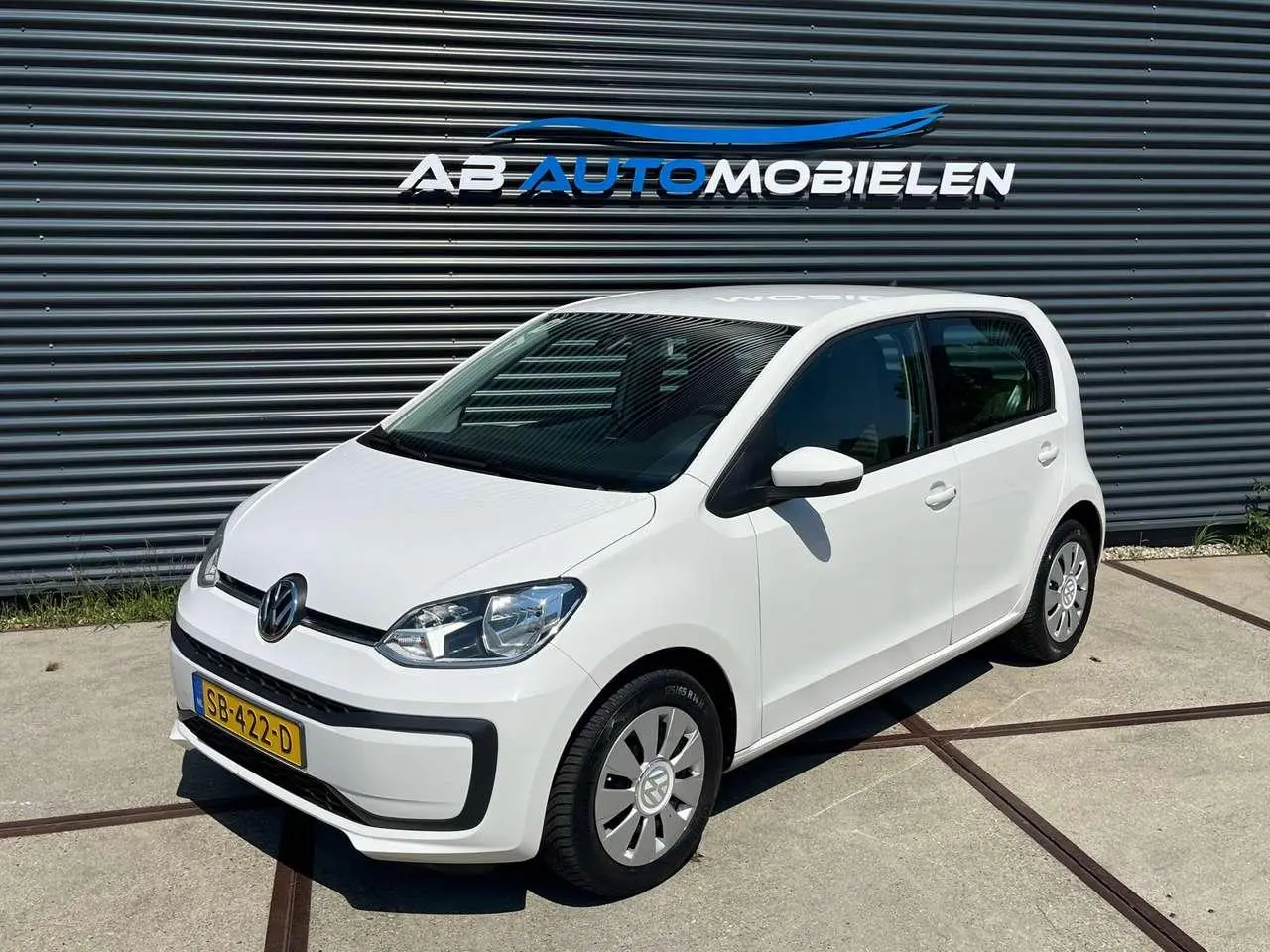 Photo 1 : Volkswagen Up! 2018 Petrol