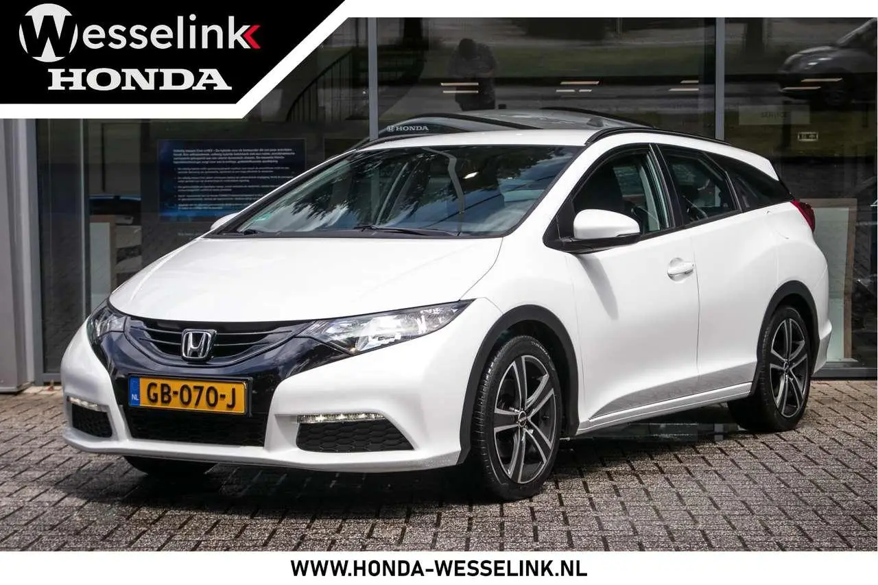 Photo 1 : Honda Civic 2015 Essence