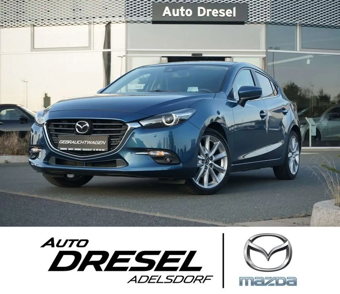 Photo 1 : Mazda 3 2017 Essence