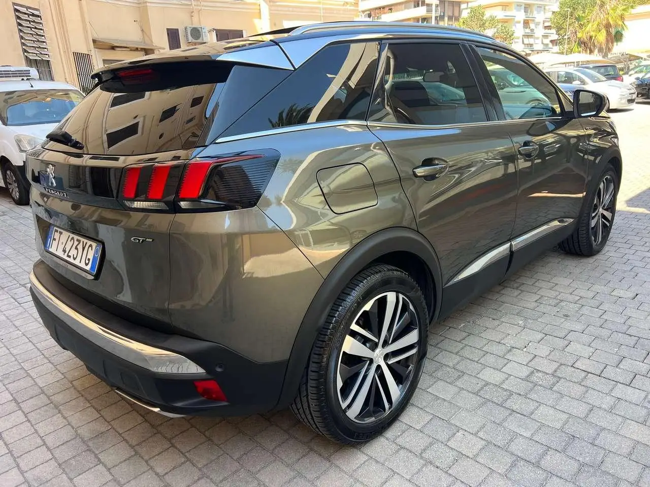 Photo 1 : Peugeot 3008 2018 Diesel