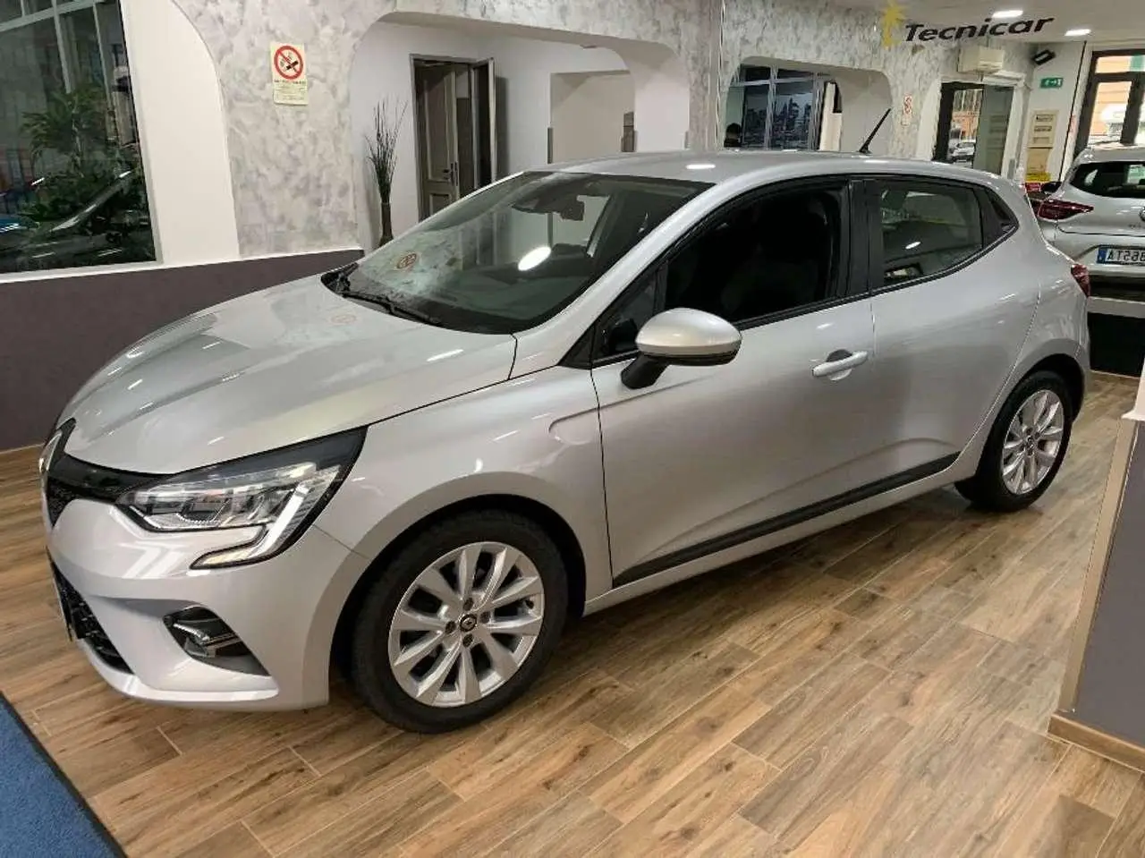 Photo 1 : Renault Clio 2019 Petrol