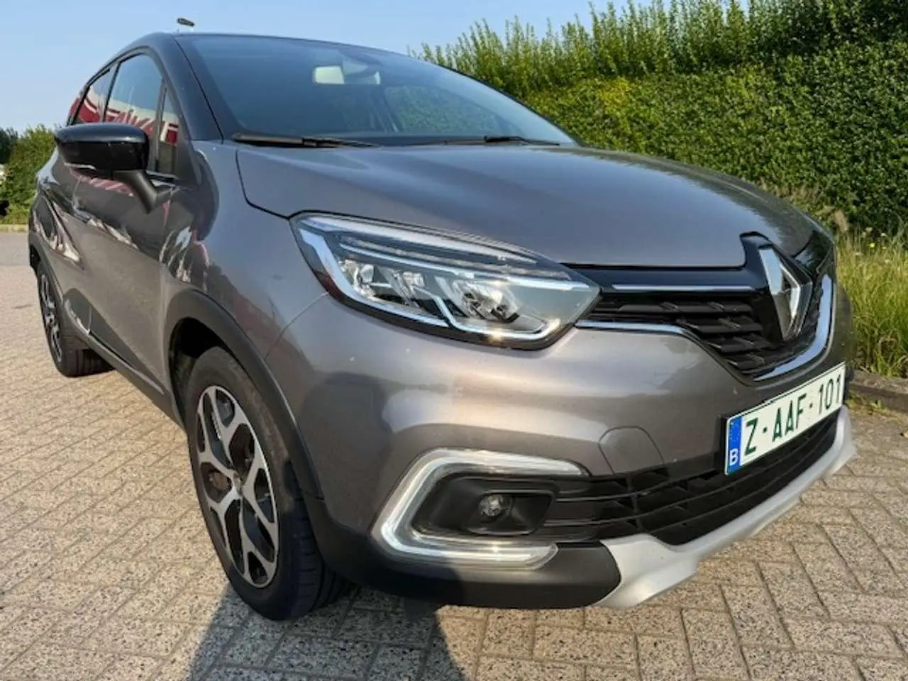 Photo 1 : Renault Captur 2019 Petrol