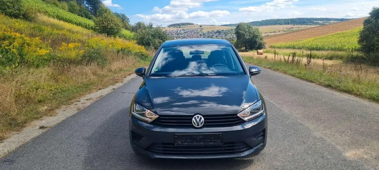 Photo 1 : Volkswagen Golf 2016 Petrol