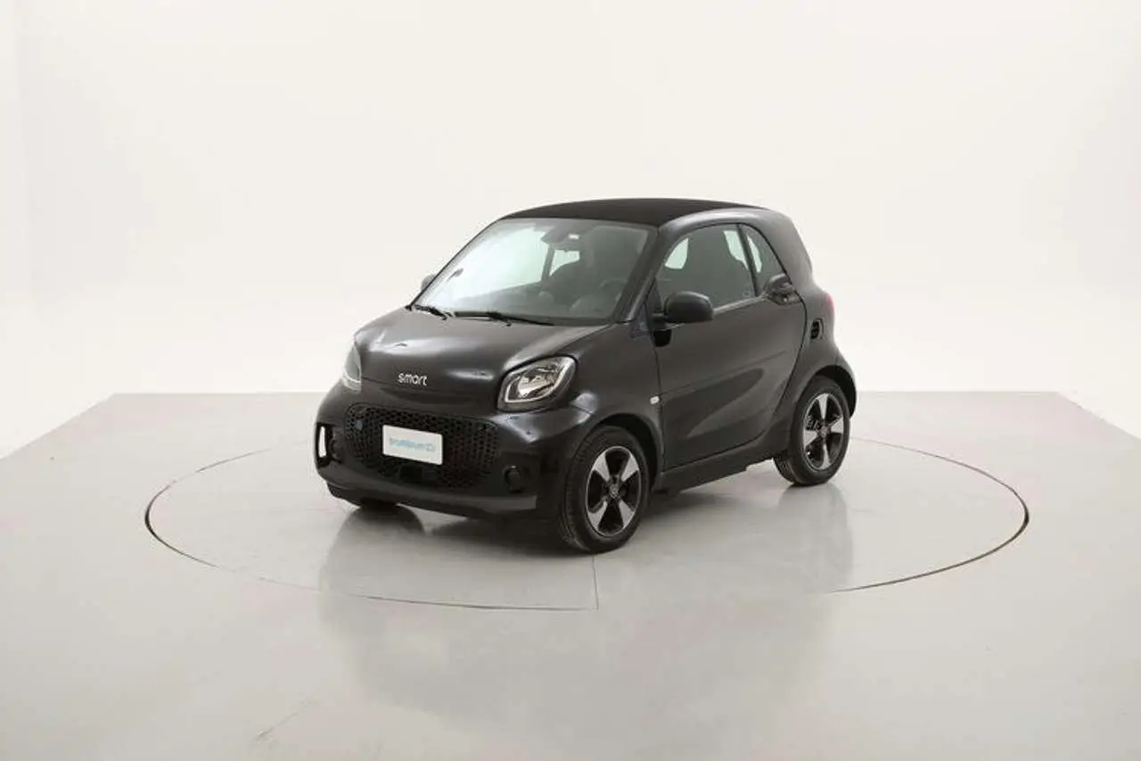 Photo 1 : Smart Fortwo 2021 Électrique