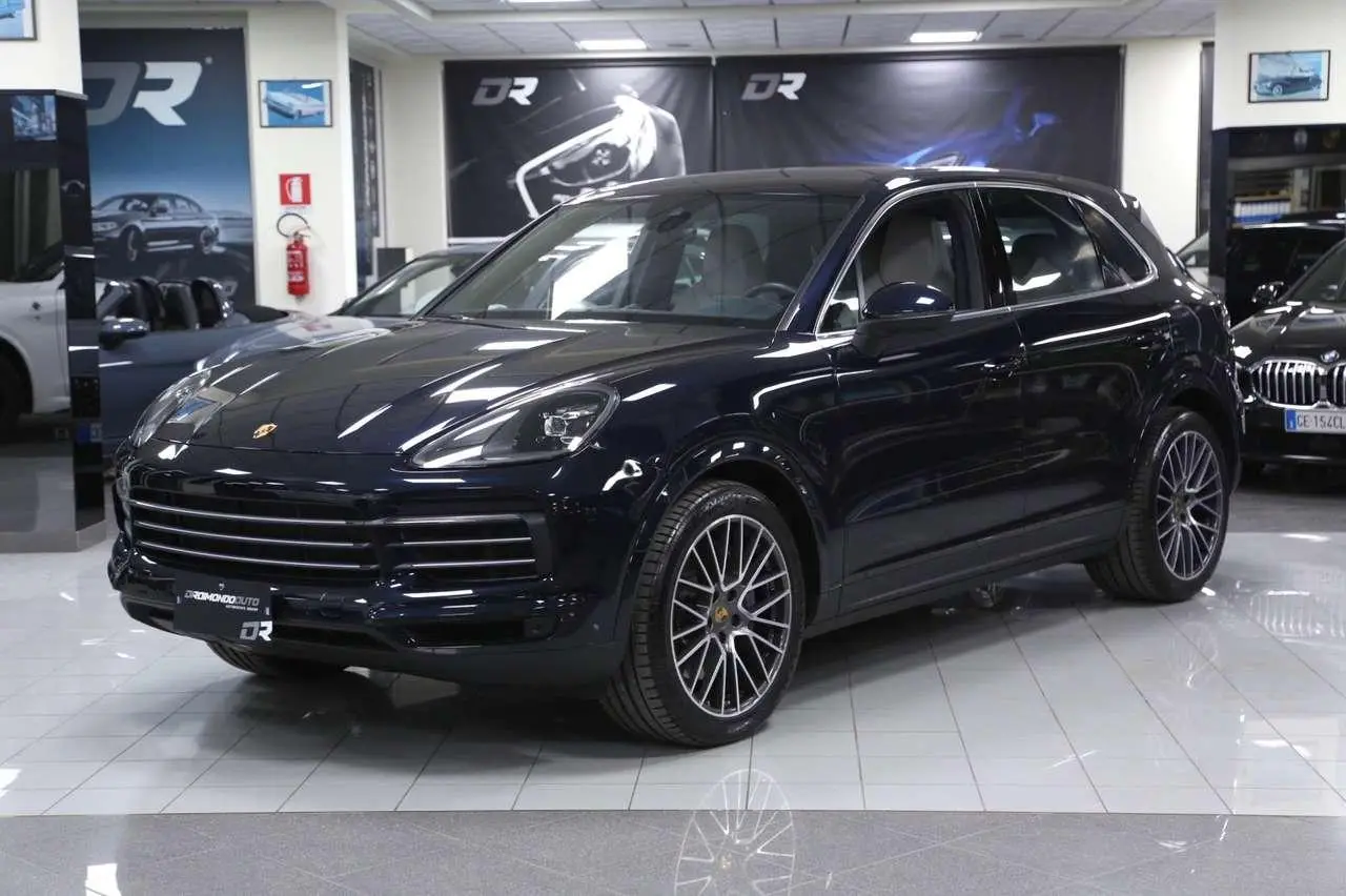 Photo 1 : Porsche Cayenne 2020 Essence