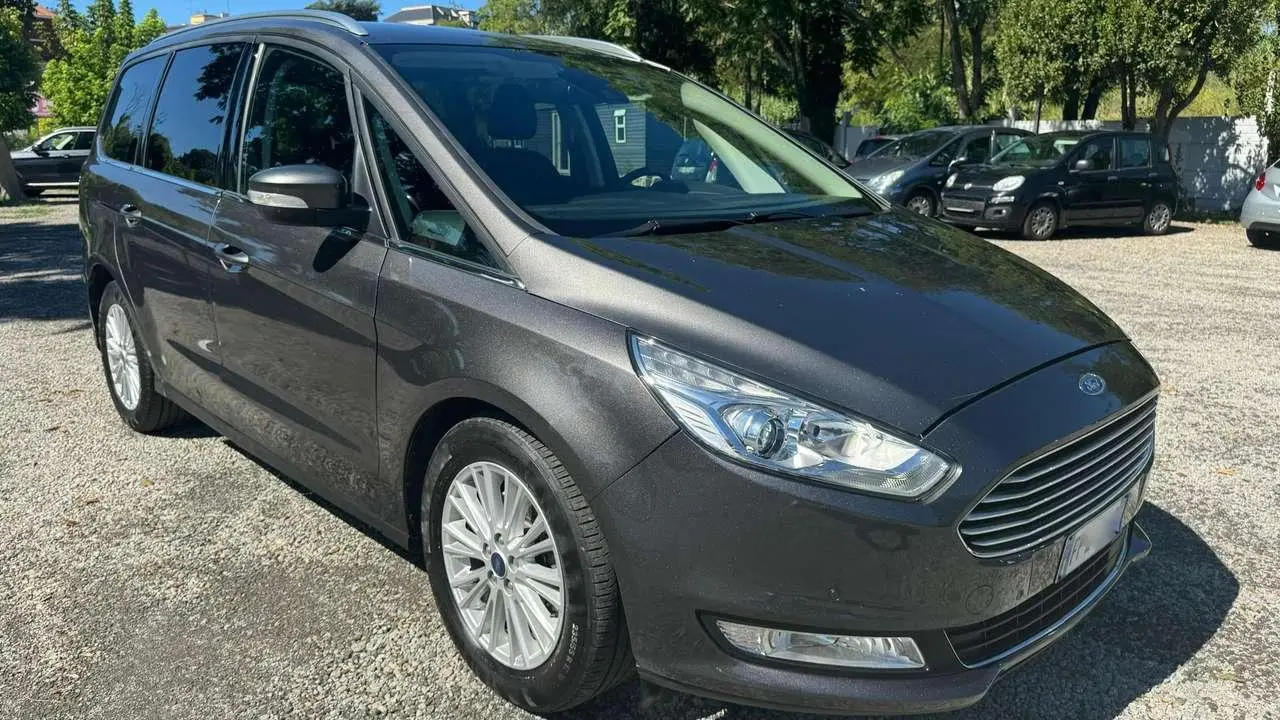 Photo 1 : Ford Galaxy 2018 Diesel