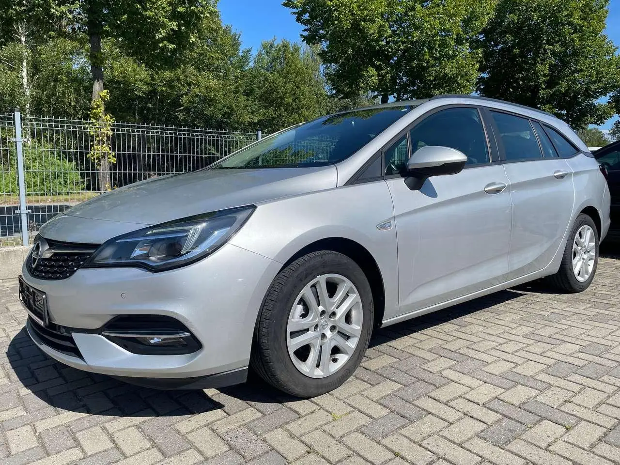 Photo 1 : Opel Astra 2020 Diesel