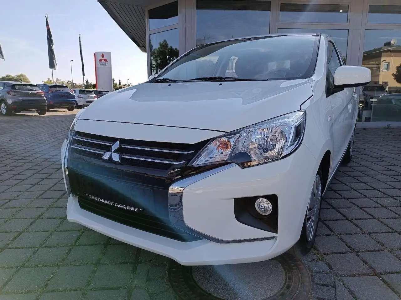 Photo 1 : Mitsubishi Space Star 2024 Petrol