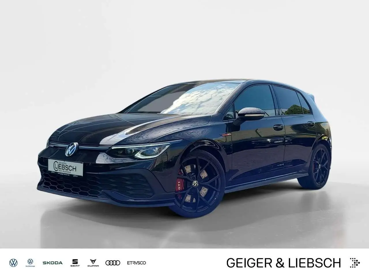 Photo 1 : Volkswagen Golf 2022 Essence