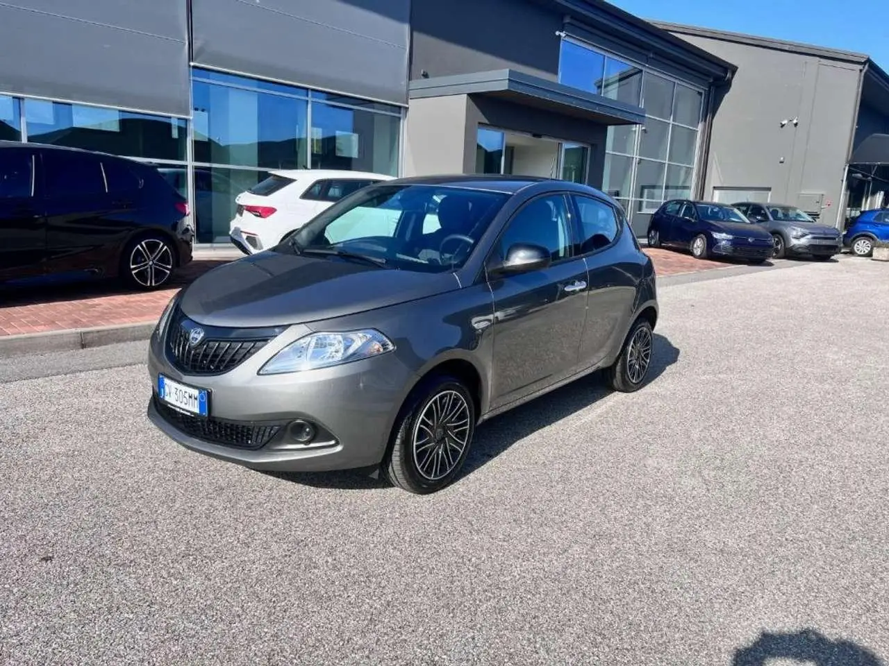 Photo 1 : Lancia Ypsilon 2024 Hybrid