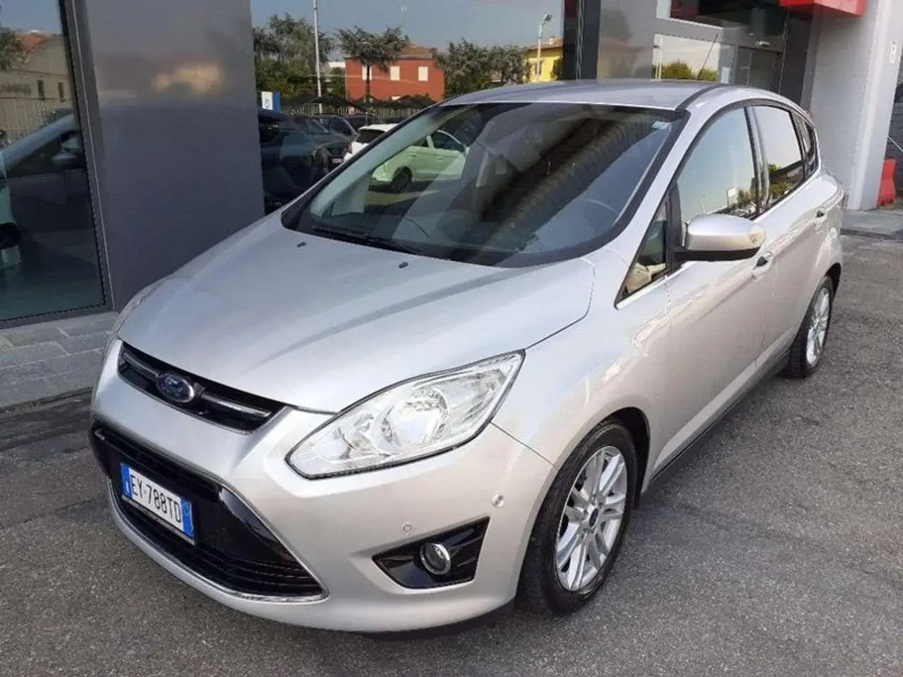 Photo 1 : Ford C-max 2015 LPG