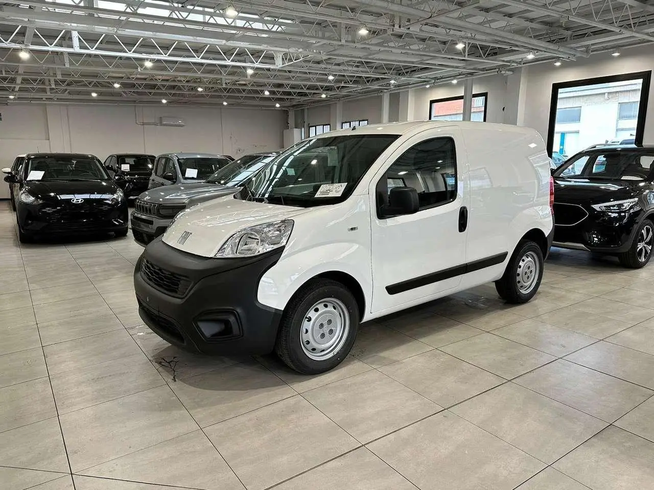 Photo 1 : Fiat Fiorino 2024 Diesel