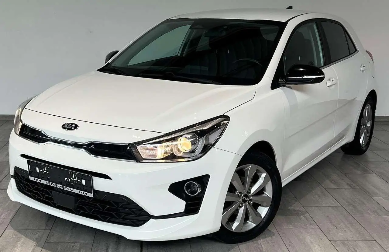 Photo 1 : Kia Rio 2020 Petrol