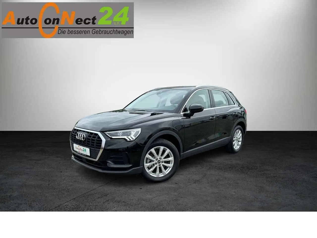 Photo 1 : Audi Q3 2023 Hybride