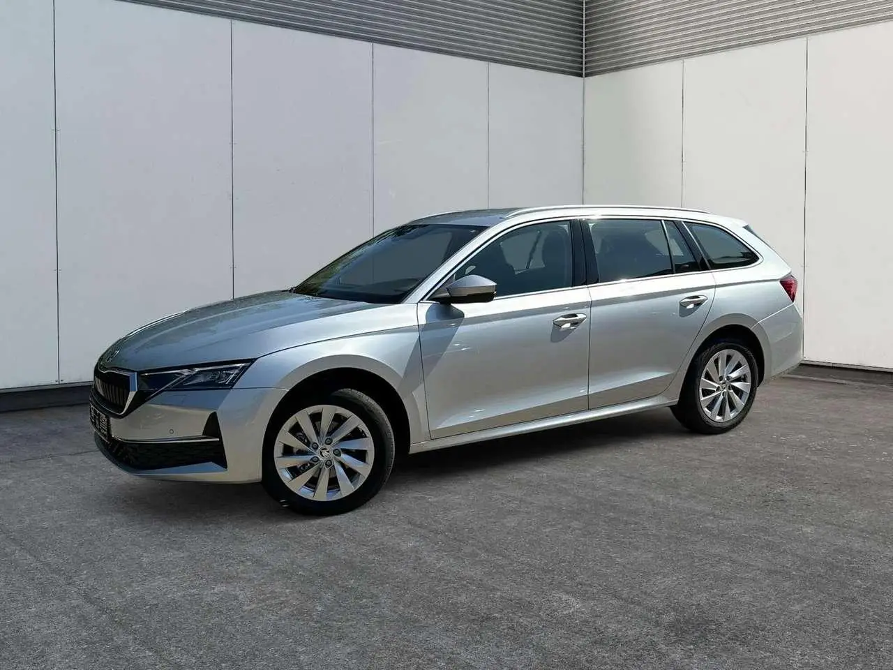 Photo 1 : Skoda Octavia 2024 Diesel