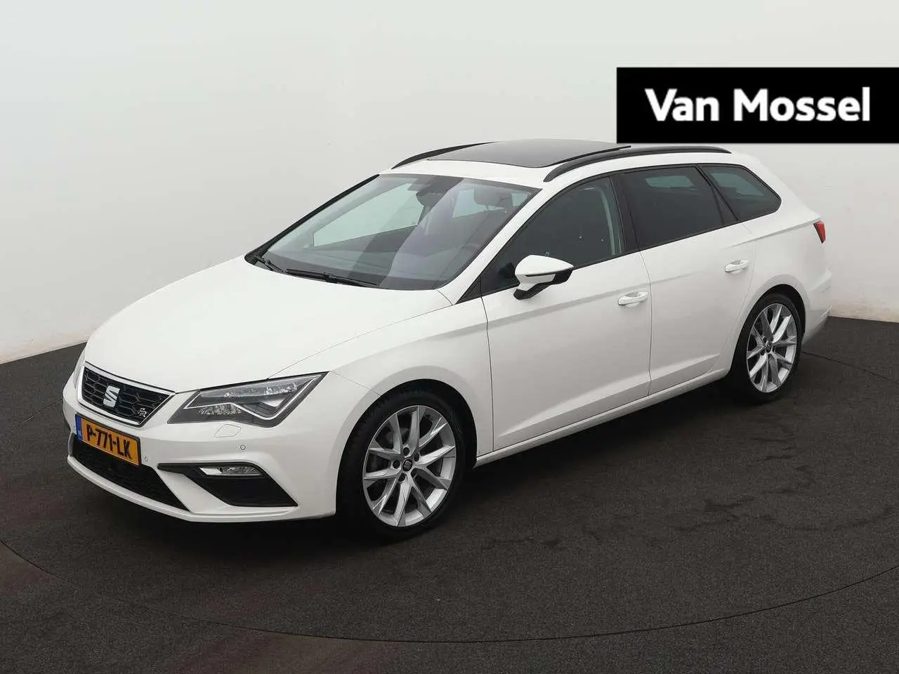 Photo 1 : Seat Leon 2019 Petrol