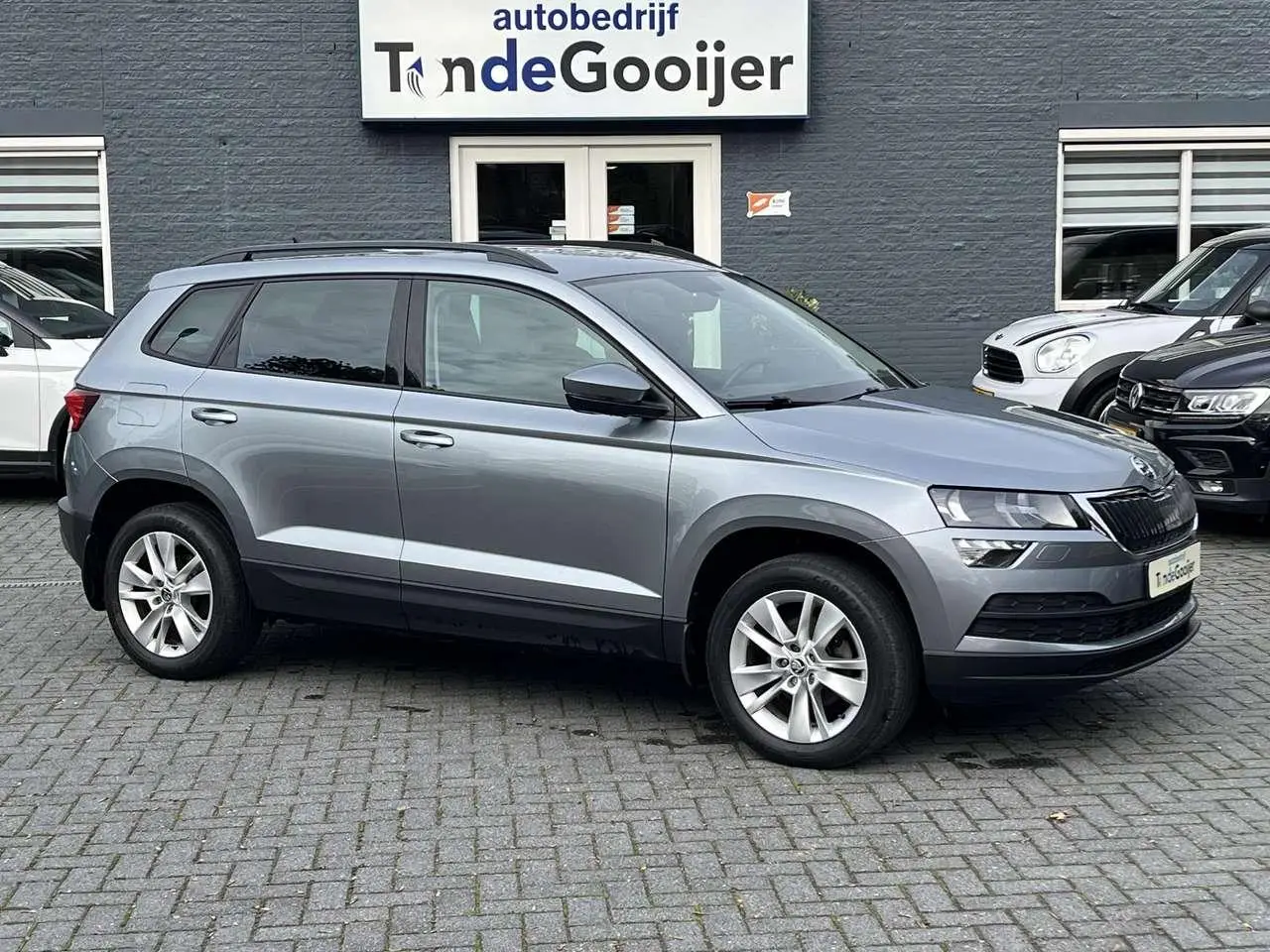 Photo 1 : Skoda Karoq 2021 Petrol