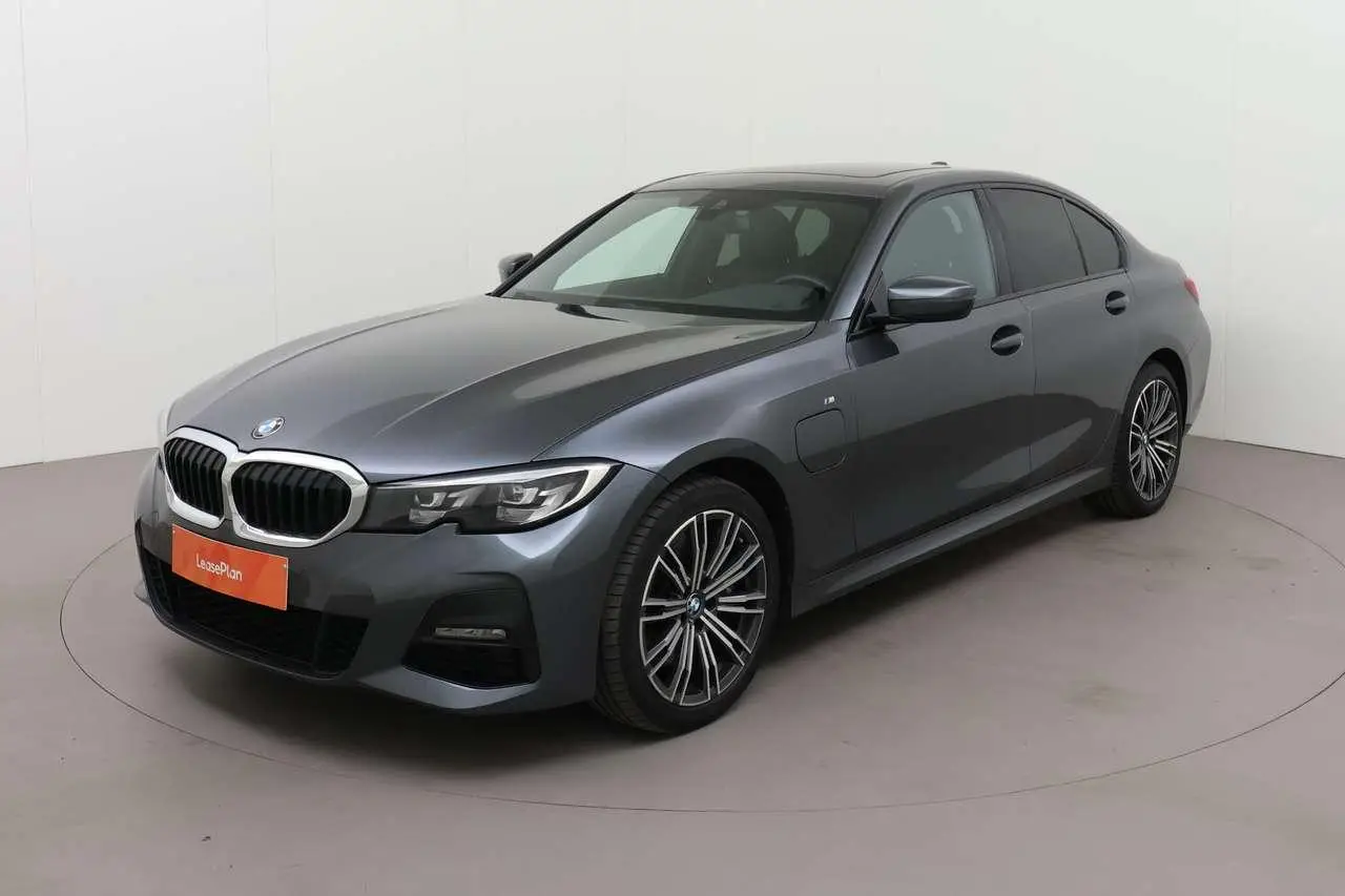 Photo 1 : Bmw Serie 3 2019 Petrol