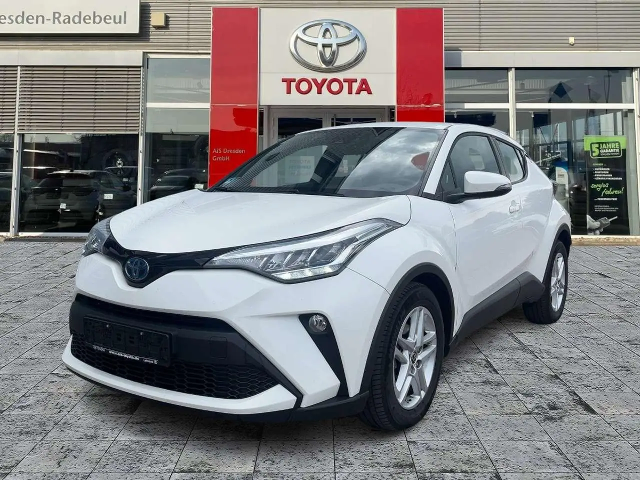 Photo 1 : Toyota C-hr 2023 Hybride