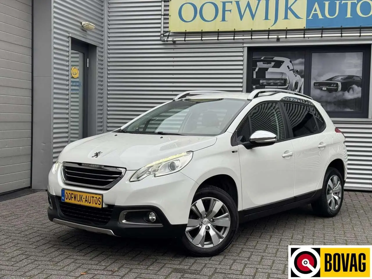 Photo 1 : Peugeot 2008 2015 Petrol