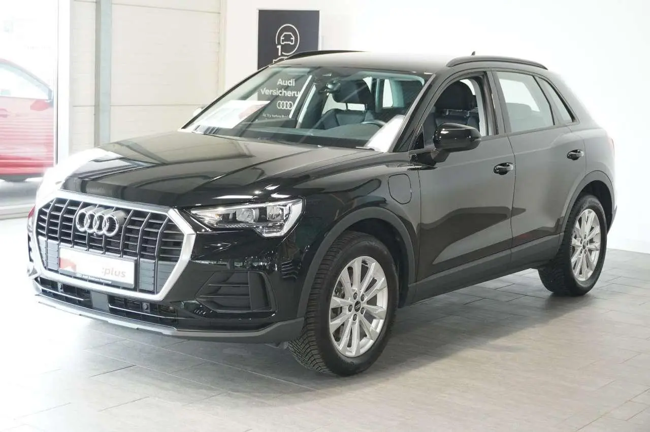 Photo 1 : Audi Q3 2021 Hybride