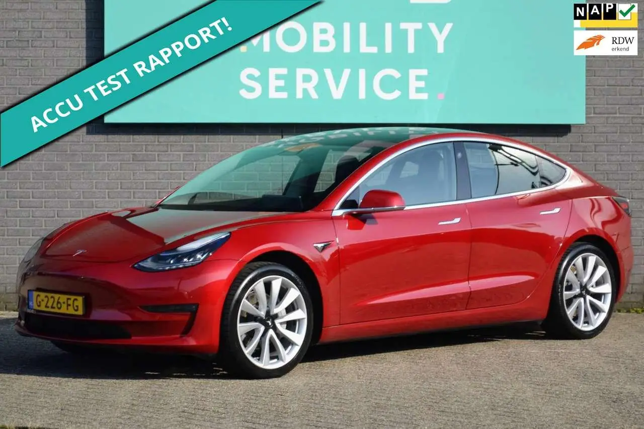 Photo 1 : Tesla Model 3 2019 Electric