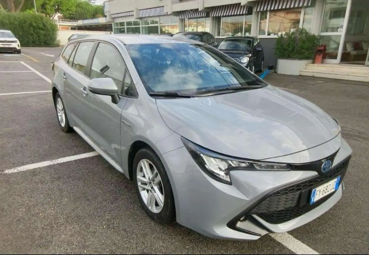 Photo 1 : Toyota Corolla 2019 Hybrid