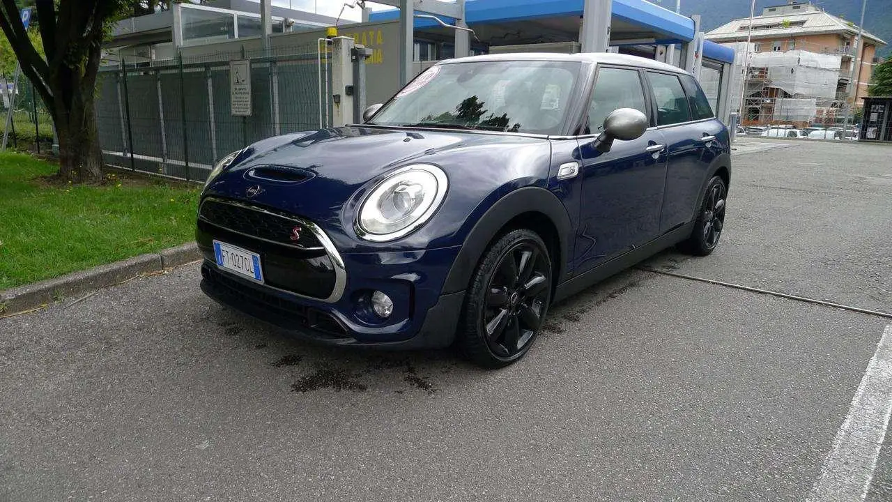 Photo 1 : Mini Cooper 2018 Diesel