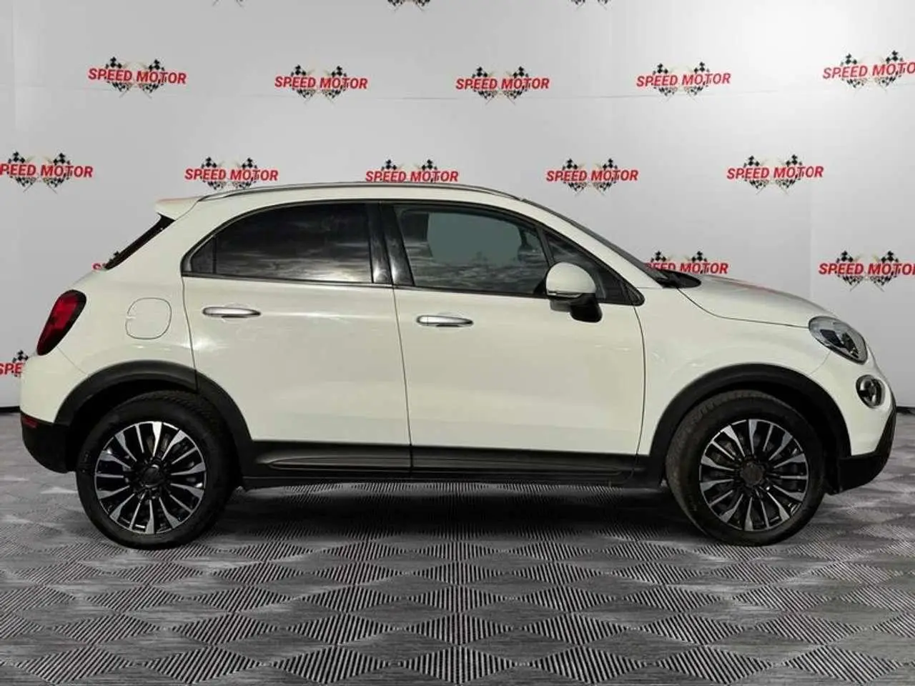 Photo 1 : Fiat 500x 2019 Petrol