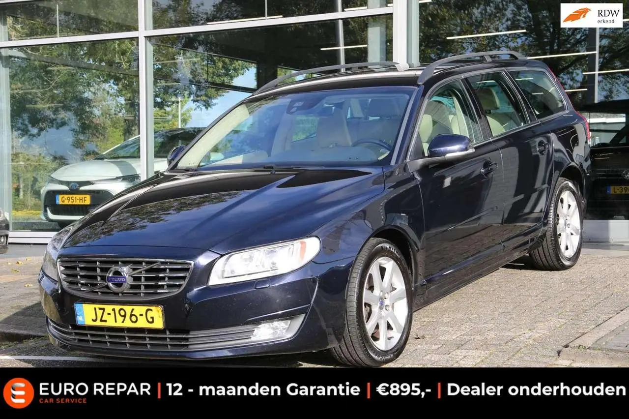 Photo 1 : Volvo V70 2016 Petrol