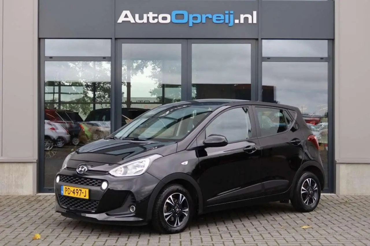 Photo 1 : Hyundai I10 2017 Petrol