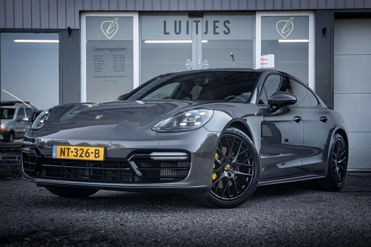 Photo 1 : Porsche Panamera 2017 Petrol