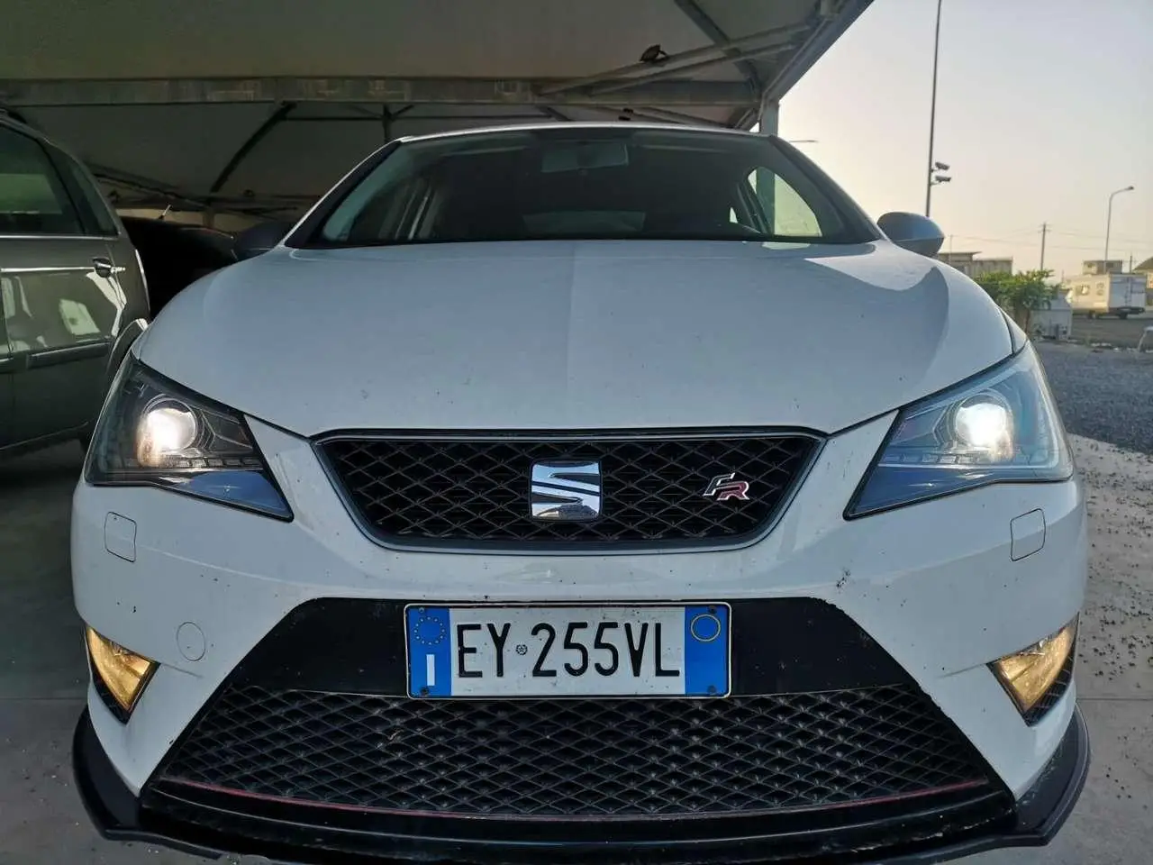 Photo 1 : Seat Ibiza 2015 Diesel