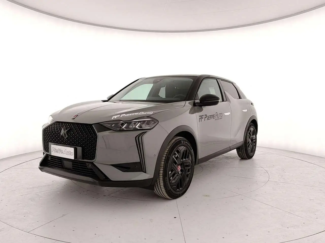 Photo 1 : Ds Automobiles Ds3 Crossback 2023 Électrique