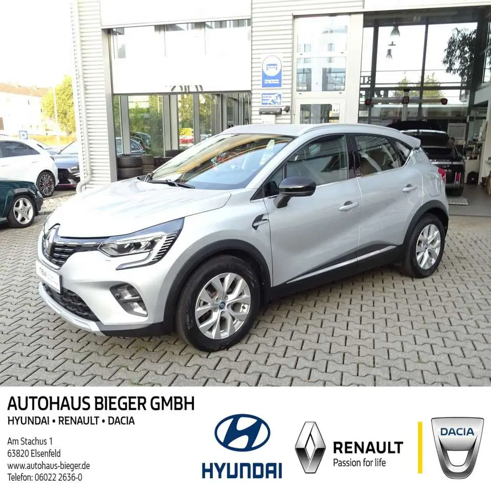 Photo 1 : Renault Captur 2021 Hybrid