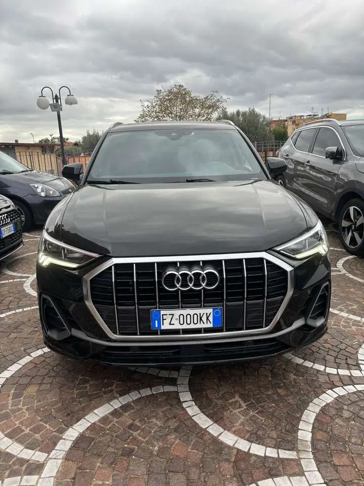 Photo 1 : Audi Q3 2018 Diesel