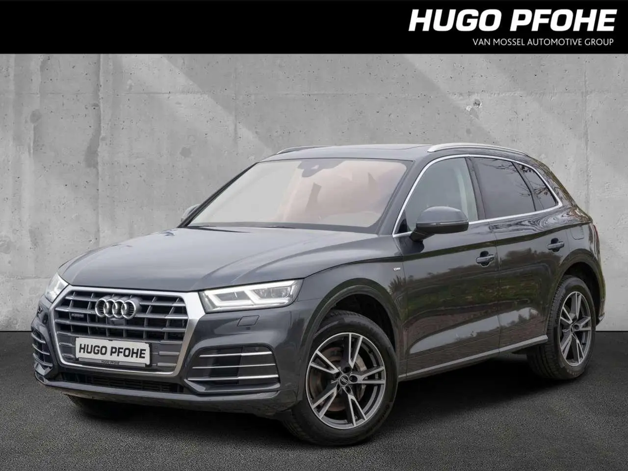 Photo 1 : Audi Q5 2021 Hybride