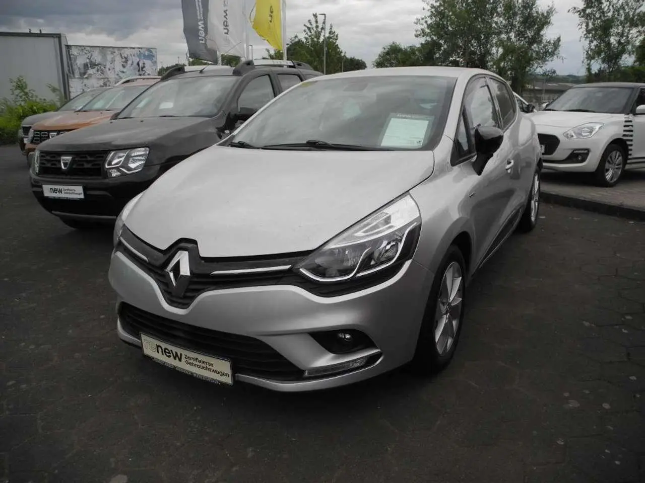 Photo 1 : Renault Clio 2017 Petrol