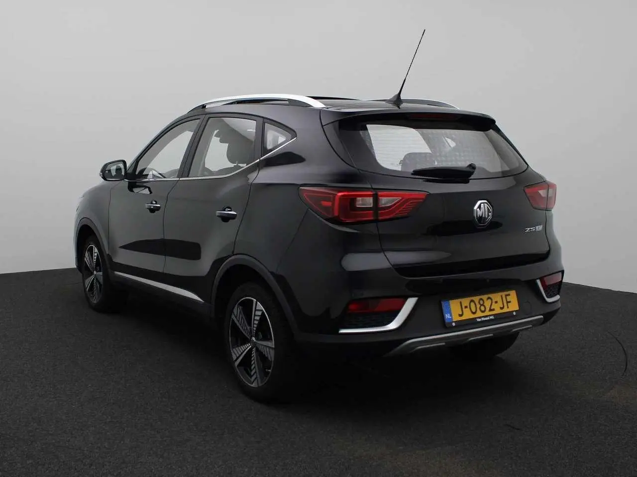 Photo 1 : Mg Zs 2020 Electric