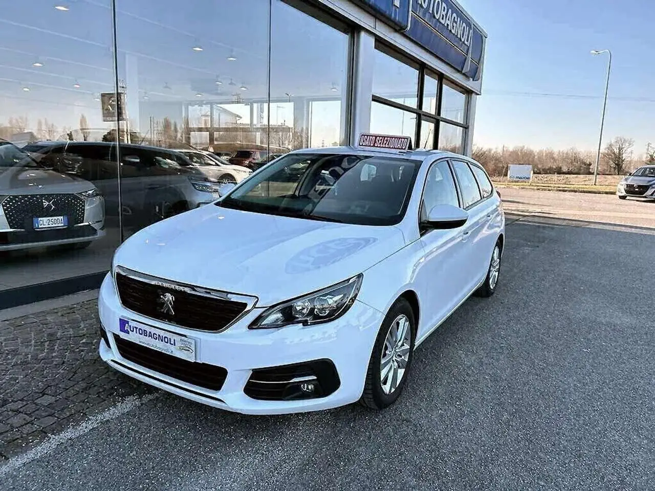 Photo 1 : Peugeot 308 2019 Diesel