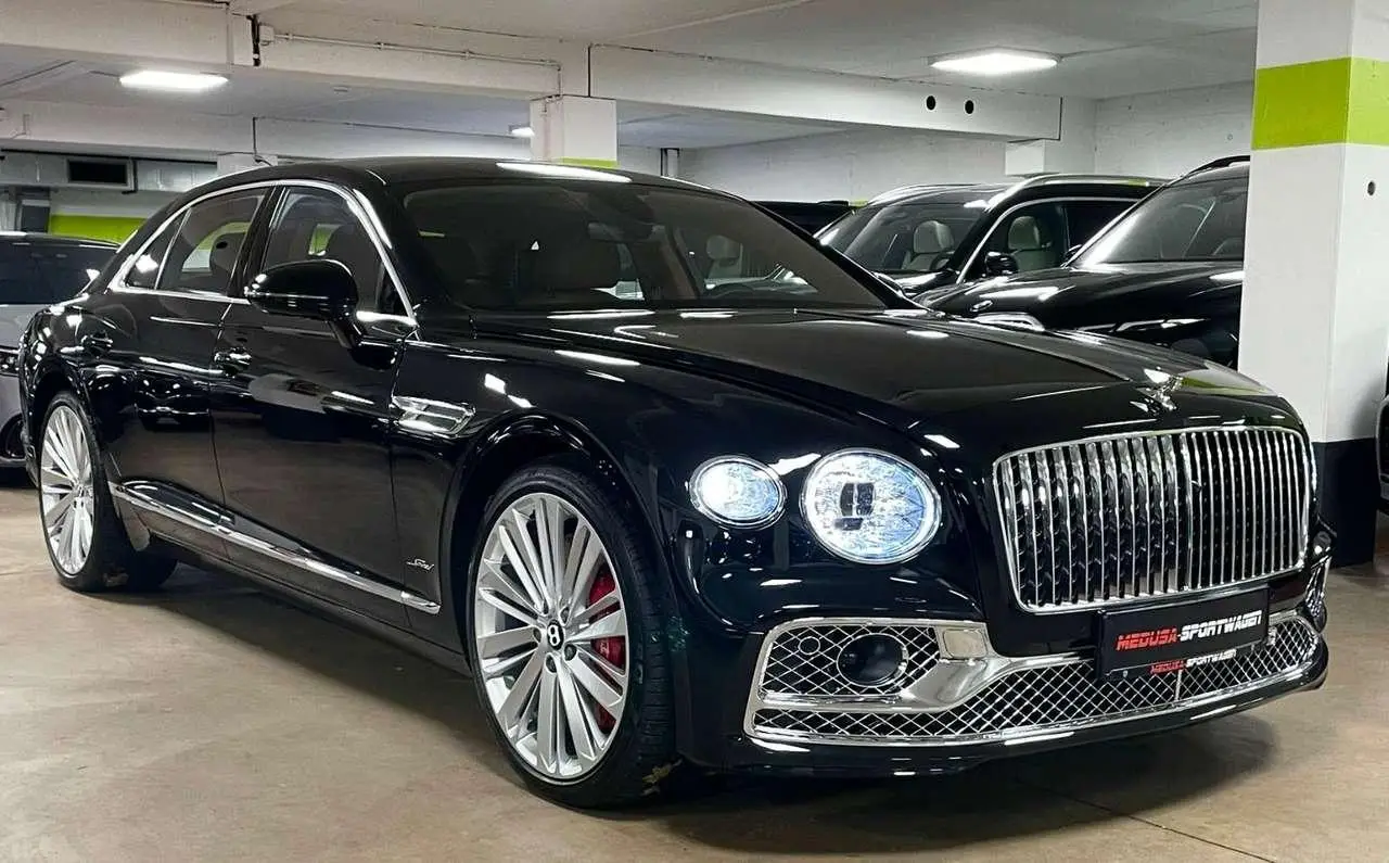 Photo 1 : Bentley Flying Spur 2023 Essence