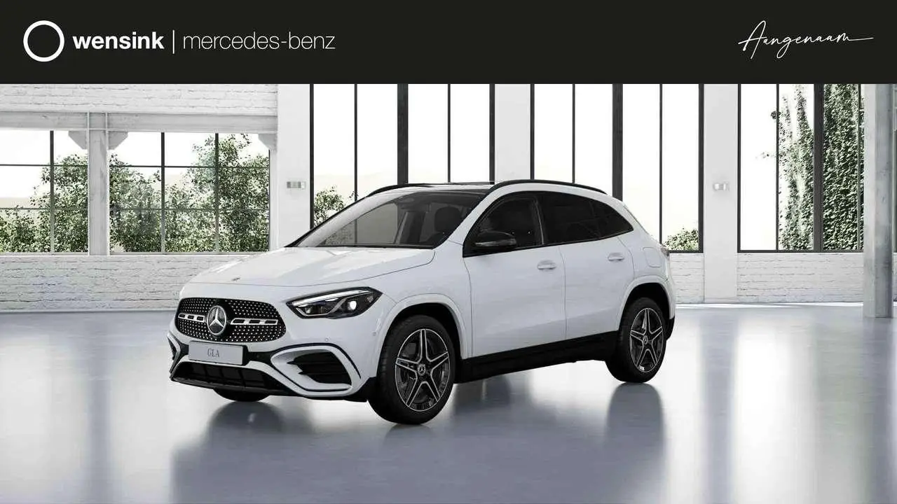 Photo 1 : Mercedes-benz Classe Gla 2024 Hybride