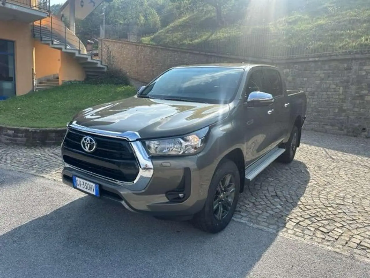 Photo 1 : Toyota Hilux 2024 Diesel